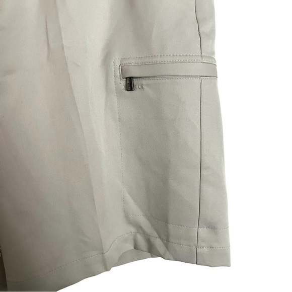 IZod Golf Beige Khaki Extreme Function Shorts W32 - Picture 7 of 11